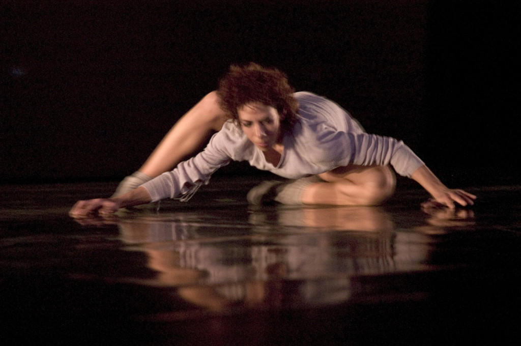 bridge by Evie Demetriou Foto 2