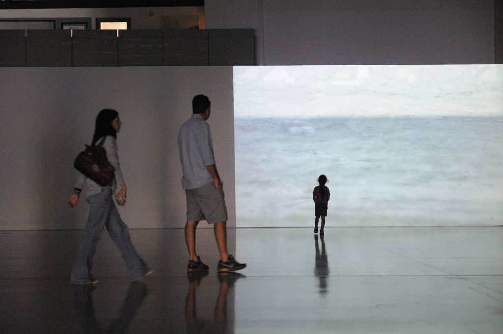 My Mountains video installation by Evie Demetriou and Lucy Cash Foto 1