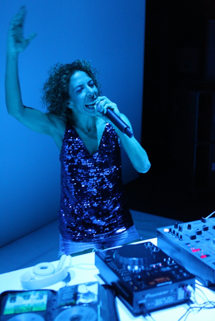 genes and tonic Evie Demetriou